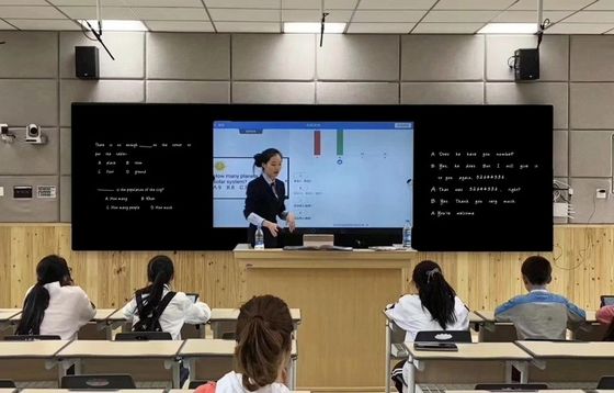 98 Inci Kapasitif Nano Smart Digital Blackboard Cocok untuk pengajaran di sekolah