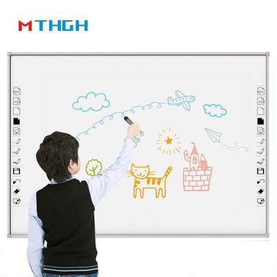 106 Inch Electromagnetic Touch Smart Whiteboard Resolusi layar 3840X2160 Untuk interaksi sekolah